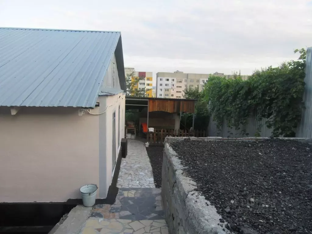 Дом в Саратовская область, Саратов Прессовая ул. (57 м) - Фото 1