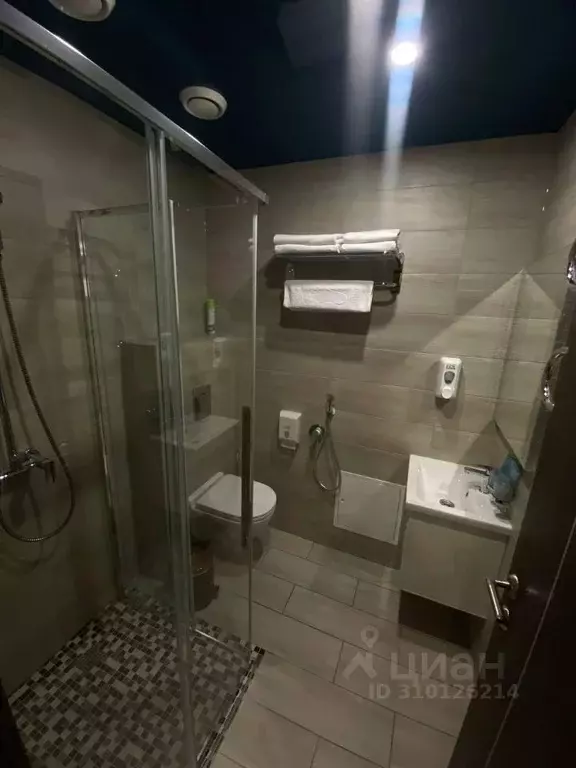 Комната Мурманская область, Мурманск ул. Генерала Журбы, 11 (20.0 м) - Фото 1