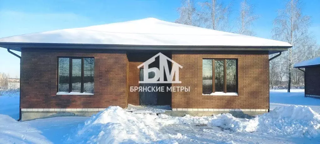 Дом в Брянская область, Брянский район, Снежское с/пос, с. Толмачево ... - Фото 1