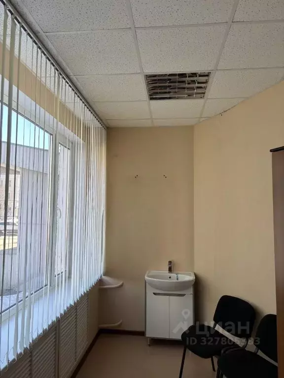 Помещение свободного назначения в Коми, Сыктывкар ул. Ленина, 48 (17 ... - Фото 1