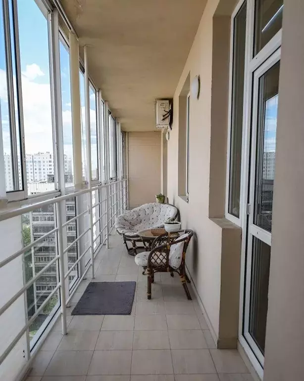 Квартира, 4 комнаты, 208 м - Фото 0