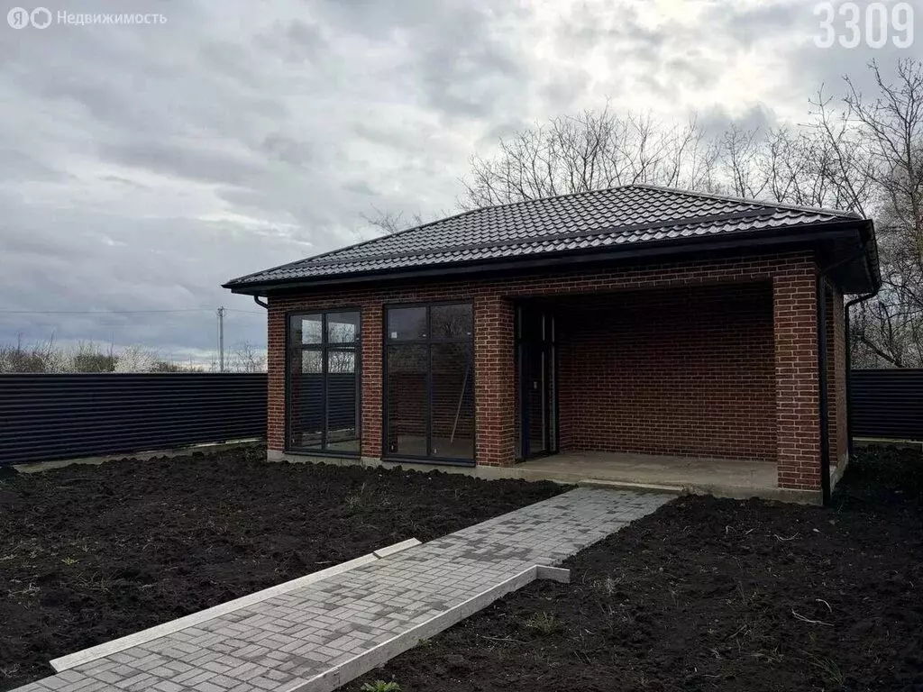 Дом в аул Новая Адыгея, Красная улица, 21 (170 м) - Фото 1