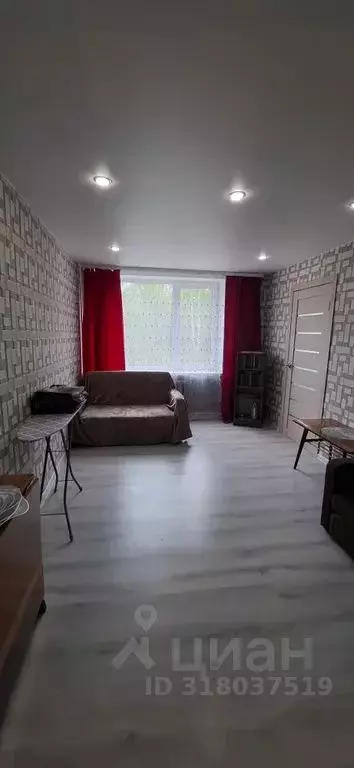 1-к кв. Карелия, Питкяранта ул. Ленина, 18 (32.0 м) - Фото 0