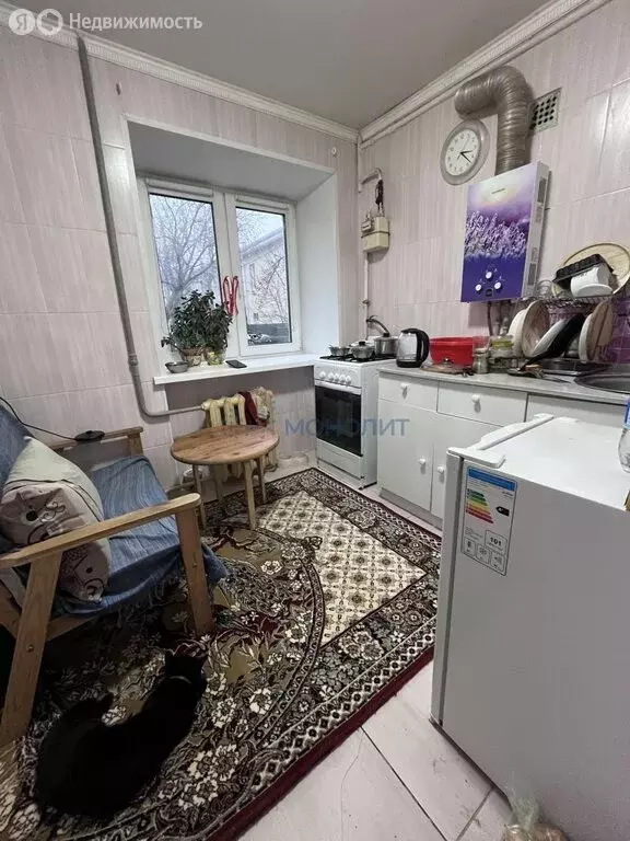 3-комнатная квартира: Нижний Новгород, улица Мокроусова, 10 (55.5 м) - Фото 1