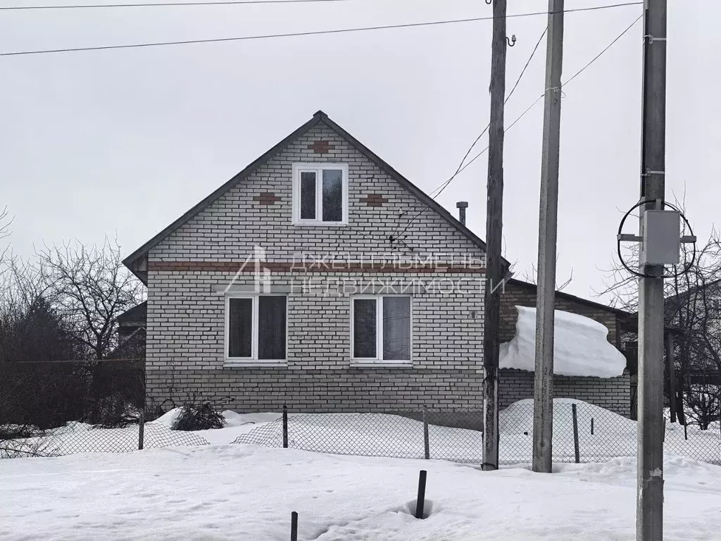 Дом в Пензенская область, Мокшанский район, Рамзайский сельсовет, с. ... - Фото 1