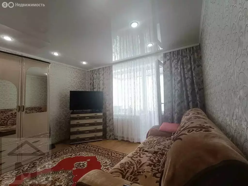 1-комнатная квартира: посёлок городского типа Курагино, улица ... - Фото 2