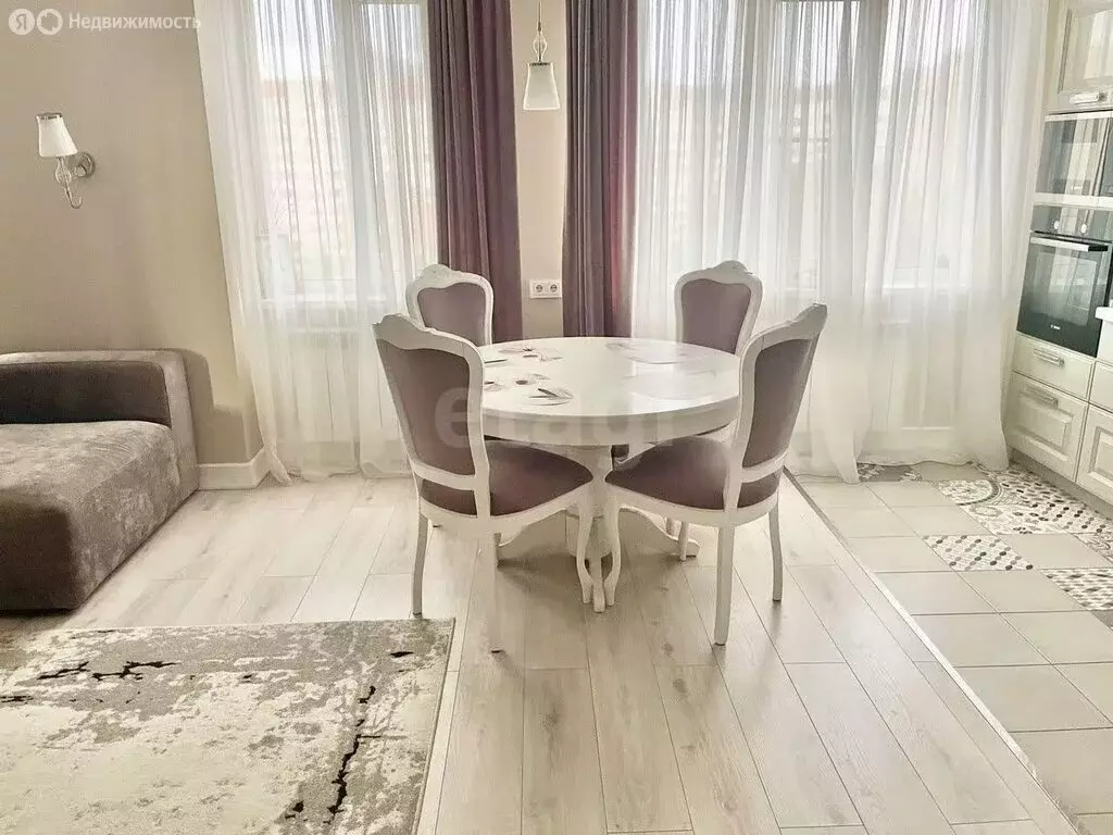 3-комнатная квартира: Воронеж, улица МОПРа, 19/1 (81.1 м) - Фото 1