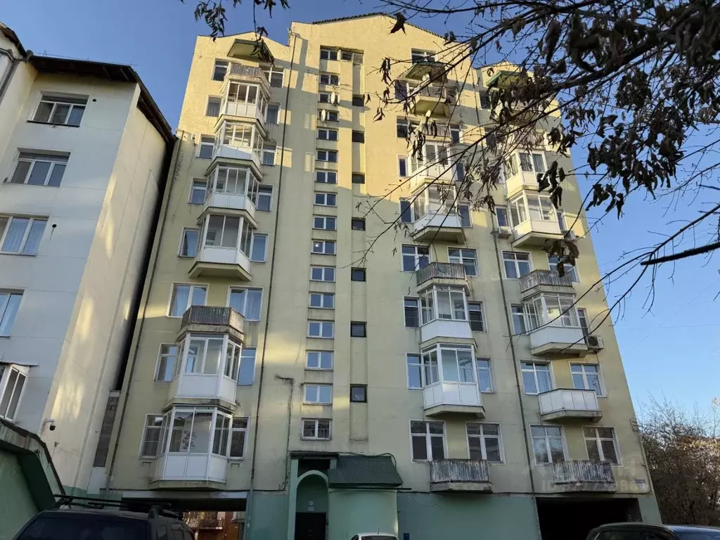 5-к кв. Иркутская область, Иркутск ул. Ивана Франко, 18 (195.0 м) - Фото 1