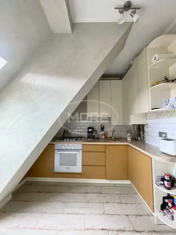 2-к кв. Калининградская область, Калининград Осенняя ул., 30 (52.0 м) - Фото 1