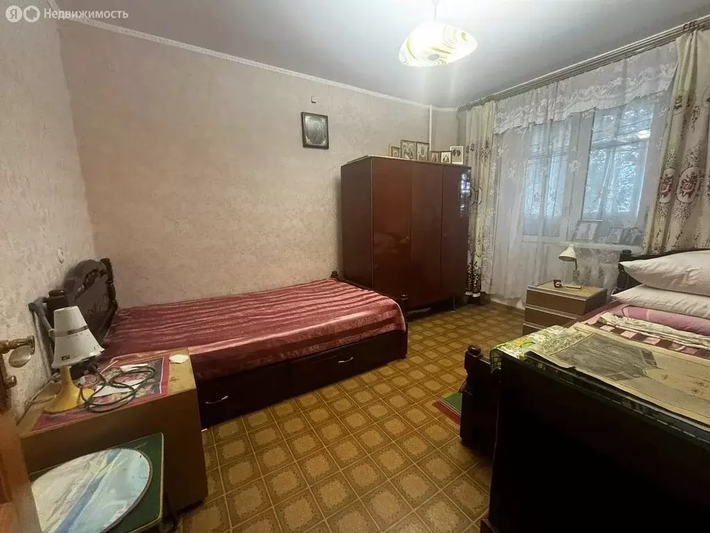 3-комнатная квартира: Белгород, улица 5 Августа, 17 (74.2 м) - Фото 2