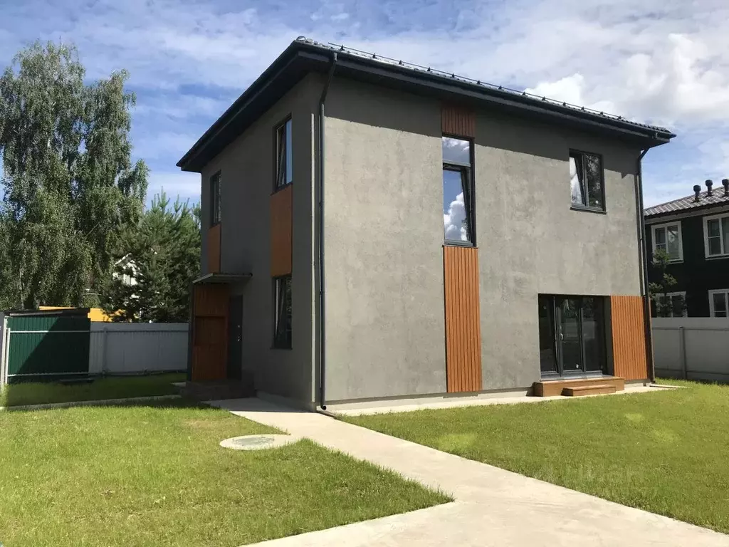 Дом в Московская область, Одинцовский городской округ, с. Жаворонки, ... - Фото 1