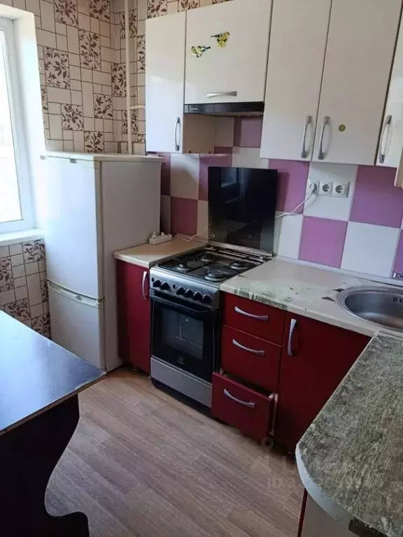 2-к кв. Омская область, Омск ул. Труда, 5 (48.0 м) - Фото 1