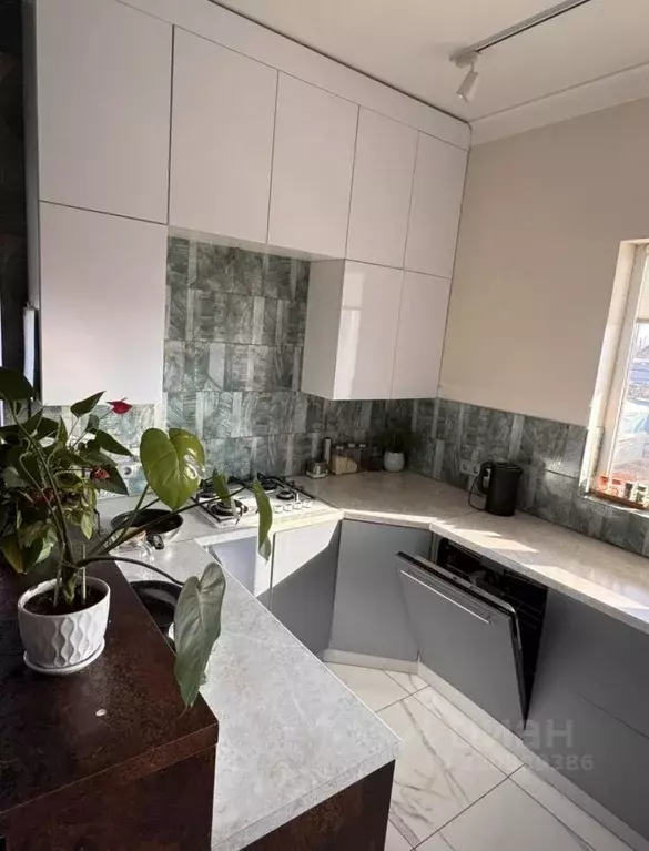 Дом в Астраханская область, Приволжский район, с. Татарская Башмаковка ... - Фото 2