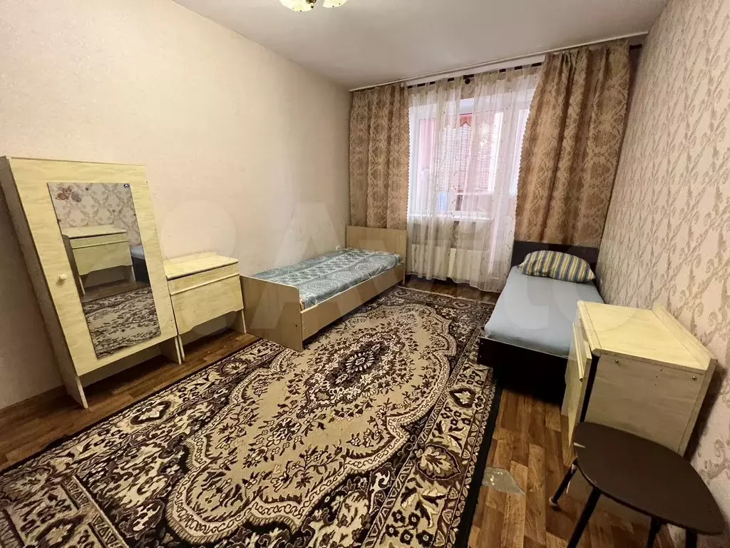 2-к. квартира, 55 м, 1/10 эт. - Фото 0