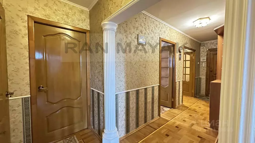 3-к кв. Адыгея, Майкоп Шоссейная ул., 14Б (66.7 м) - Фото 0