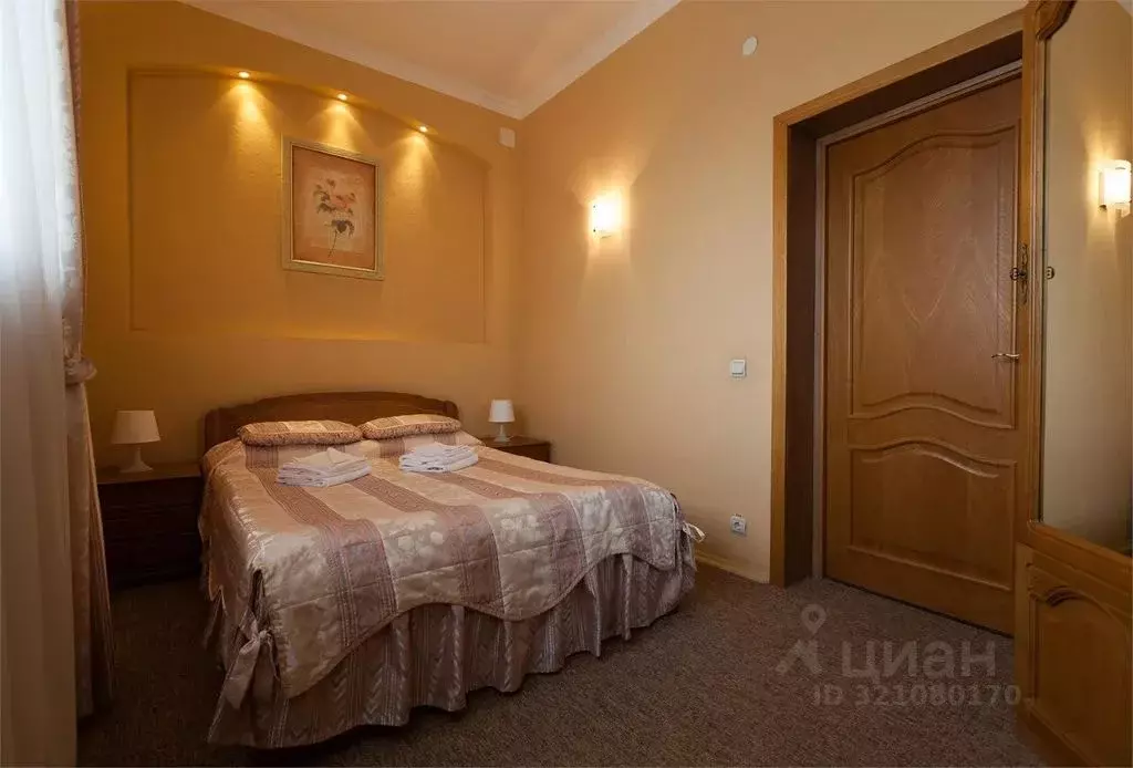 Комната Удмуртия, Ижевск Фронтовая ул., 2 - Фото 1