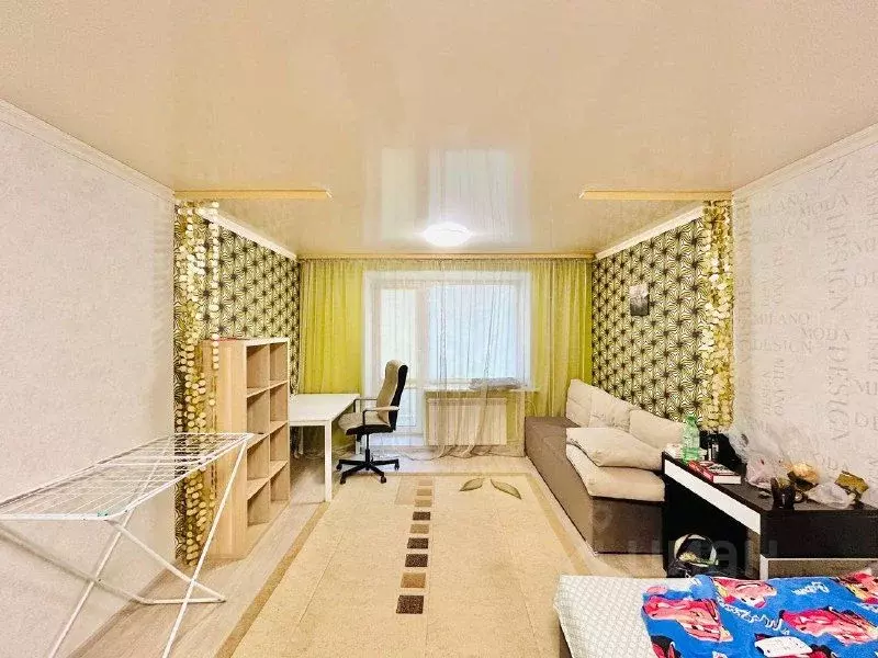 2-к кв. Омская область, Омск Нефтезаводская ул., 28к1 (73.0 м) - Фото 1