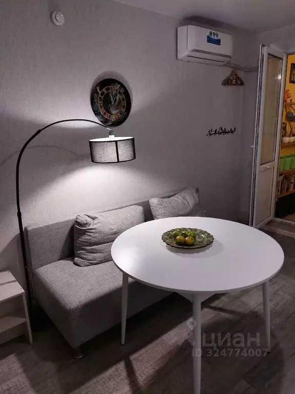 1-к кв. Ростовская область, Ростов-на-Дону ул. Теряева, 4 (50.0 м) - Фото 0