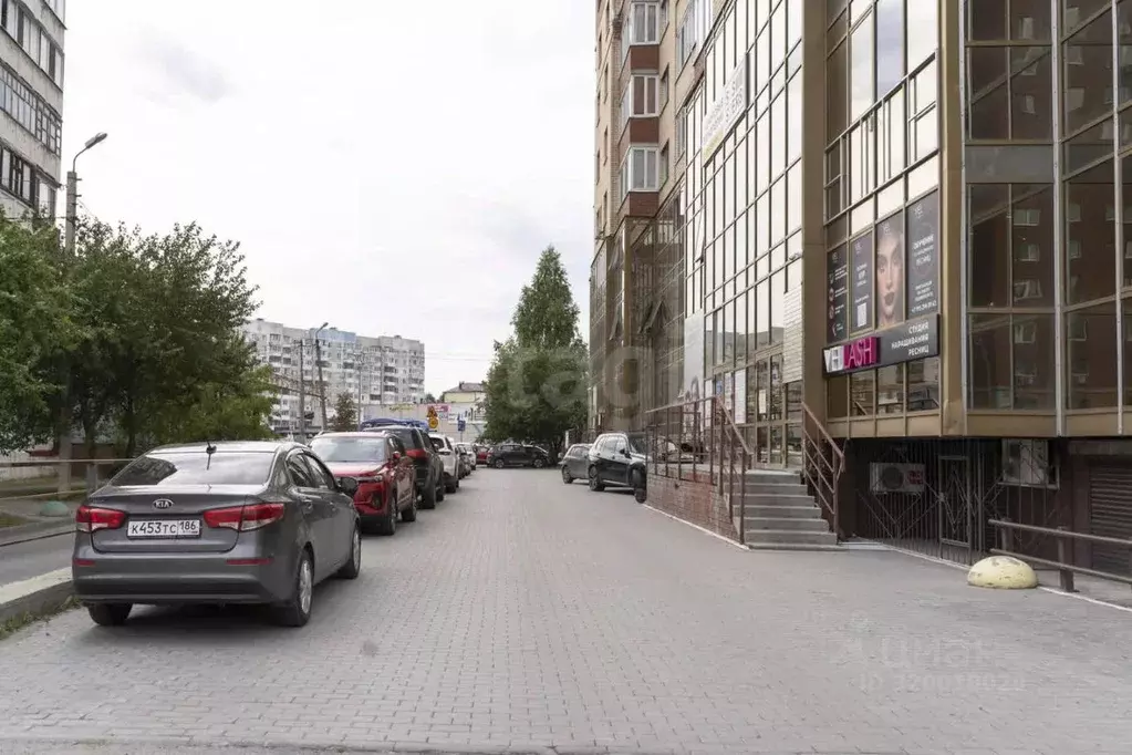 Офис в Тюменская область, Тюмень ул. Мельникайте, 125б (180 м) - Фото 0