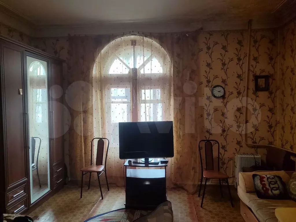 Комната 20 м в 3-к., 2/2 эт. - Фото 0