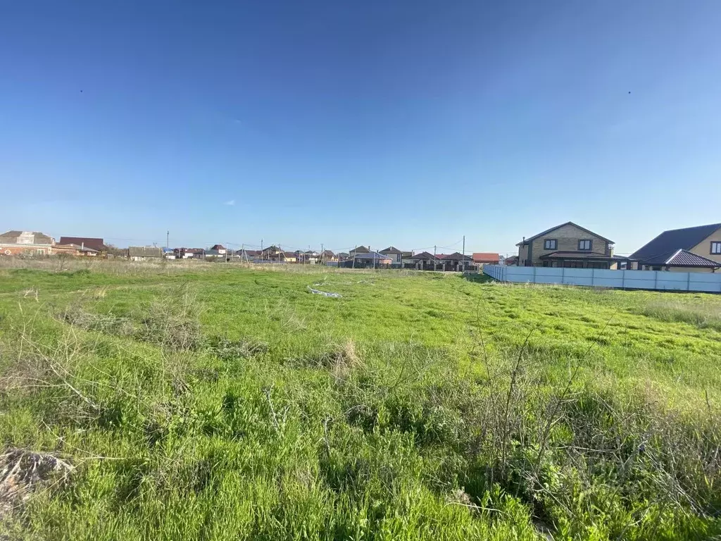 Участок в Краснодарский край, Ейское городское поселение, пос. ... - Фото 0