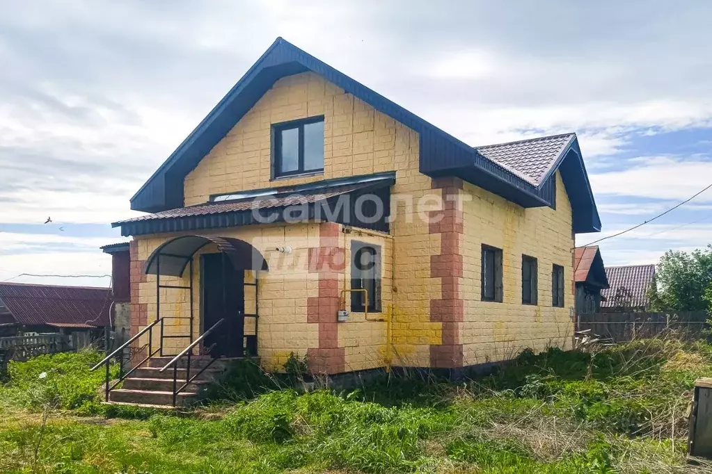 Дом в Челябинская область, Каслинский район, с. Булзи 1 Мая ул., 5 ... - Фото 0
