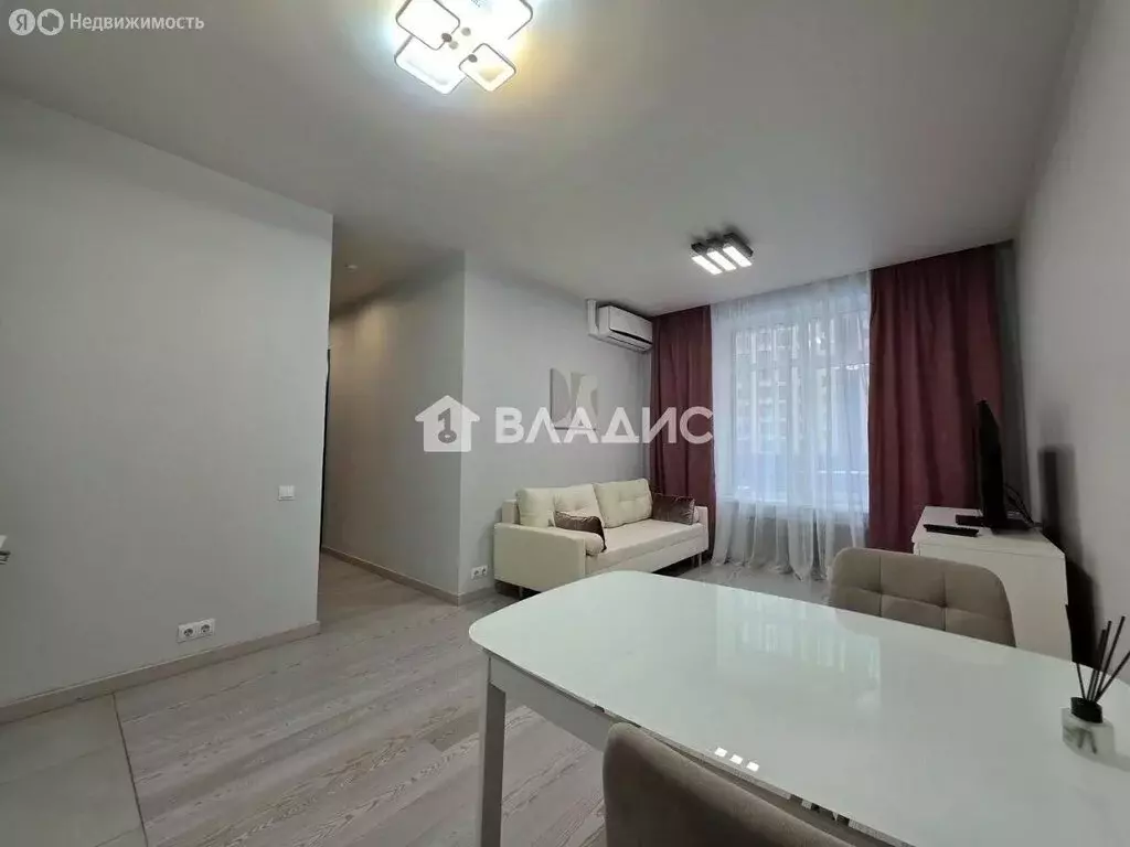 3-комнатная квартира: Москва, Большая Филёвская улица, 4 (63 м) - Фото 2