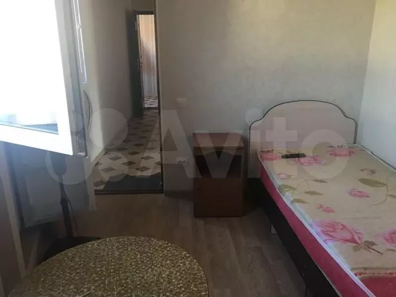 Комната 15 м в 5-к., 3/3 эт. - Фото 1