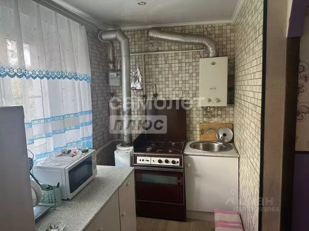 2-к кв. Курская область, Курск ул. Малых, 180/2 (30.1 м) - Фото 0