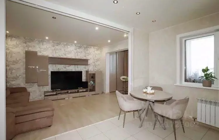 3-к кв. Иркутская область, Иркутск ул. Пискунова, 131/3 (74.9 м) - Фото 1