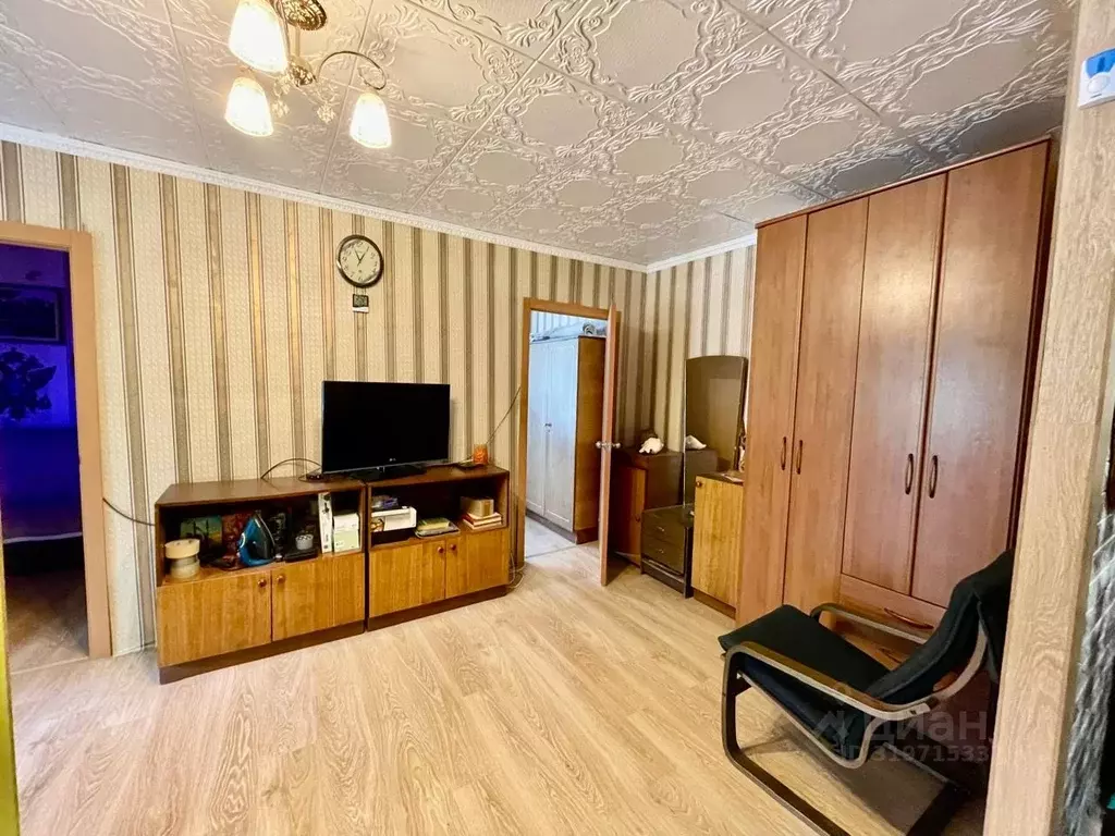 3-к кв. Новосибирская область, Новосибирск Часовая ул., 13 (41.3 м) - Фото 0