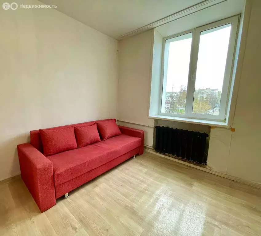 Квартира-студия: Киров, Октябрьский проспект, 6 (20 м) - Фото 0