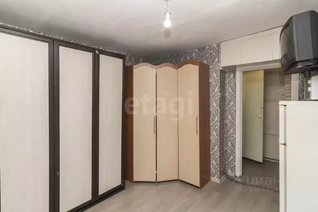 1-к кв. Тюменская область, Тюмень Олимпийская ул., 20 (14.0 м) - Фото 1