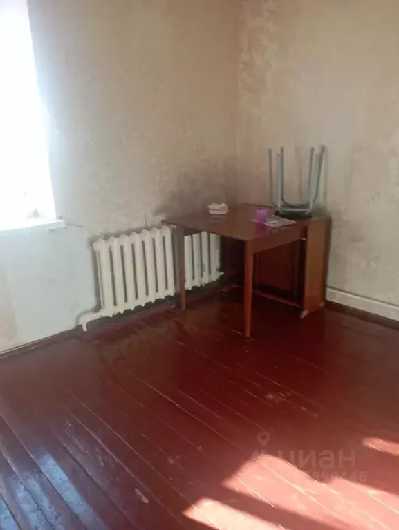 Комната Новгородская область, Великий Новгород просп. Мира, 17 (15.0 ... - Фото 1