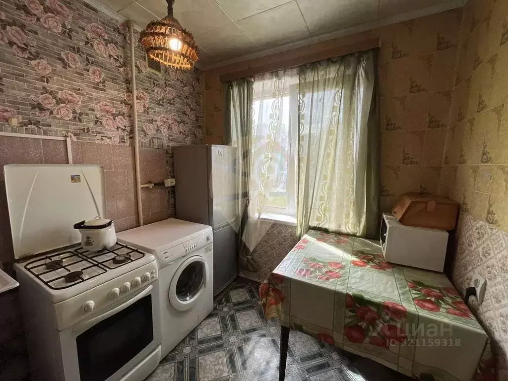 1-к кв. Белгородская область, Старый Оскол Комсомольский просп., 3 ... - Фото 0