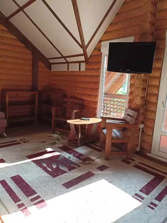 Комната Алтай, Чемальский район, Узнезинское с/пос, с. Узнезя ул. ... - Фото 0