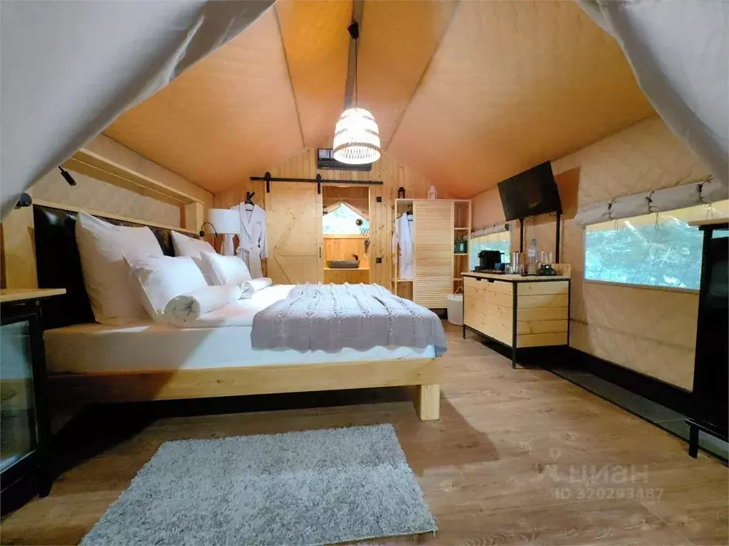 Дом в Карачаево-Черкесия, Зеленчукский район, с. Архыз  (30 м) - Фото 2