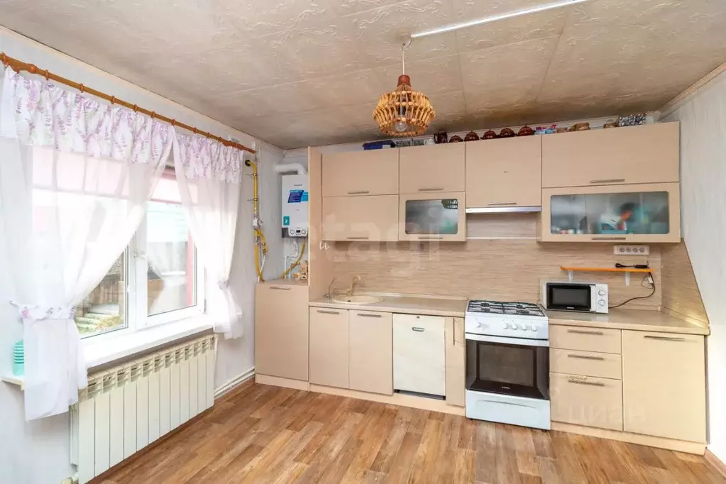 Дом в Тюменская область, с. Нижняя Тавда ул. Рябиновая (135 м) - Фото 1