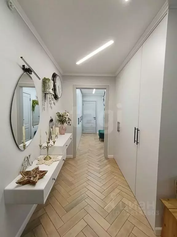 3-к кв. Тюменская область, Тюмень ул. Валентины Трофимовой, 13 (86.1 ... - Фото 2