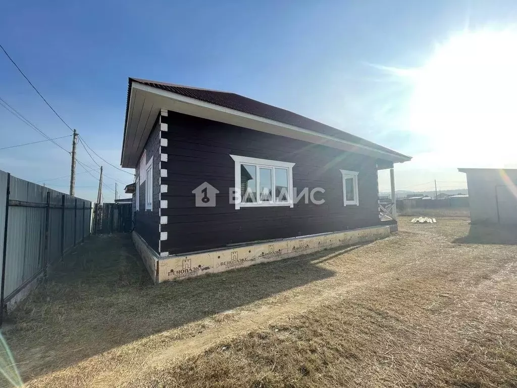 Дом в Бурятия, Иволгинский район, Нижнеиволгинское с/пос, с. Нижняя ... - Фото 2