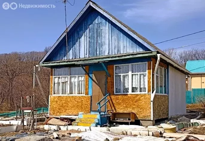 Дом в Приморский край, Партизанский муниципальный округ, село ... - Фото 1