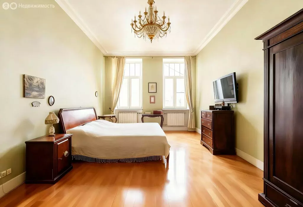 4-комнатная квартира: Москва, Новая Басманная улица, 28с1 (135 м) - Фото 1