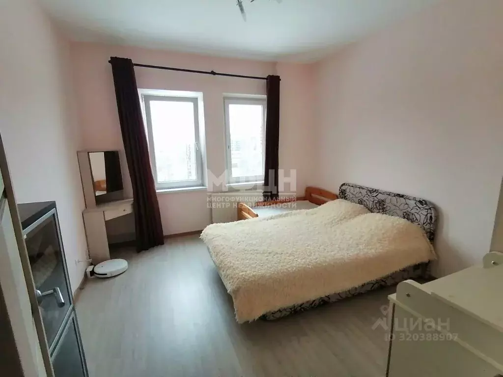 3-к кв. Карелия, Петрозаводск ул. Лизы Чайкиной, 12А (80.6 м) - Фото 1