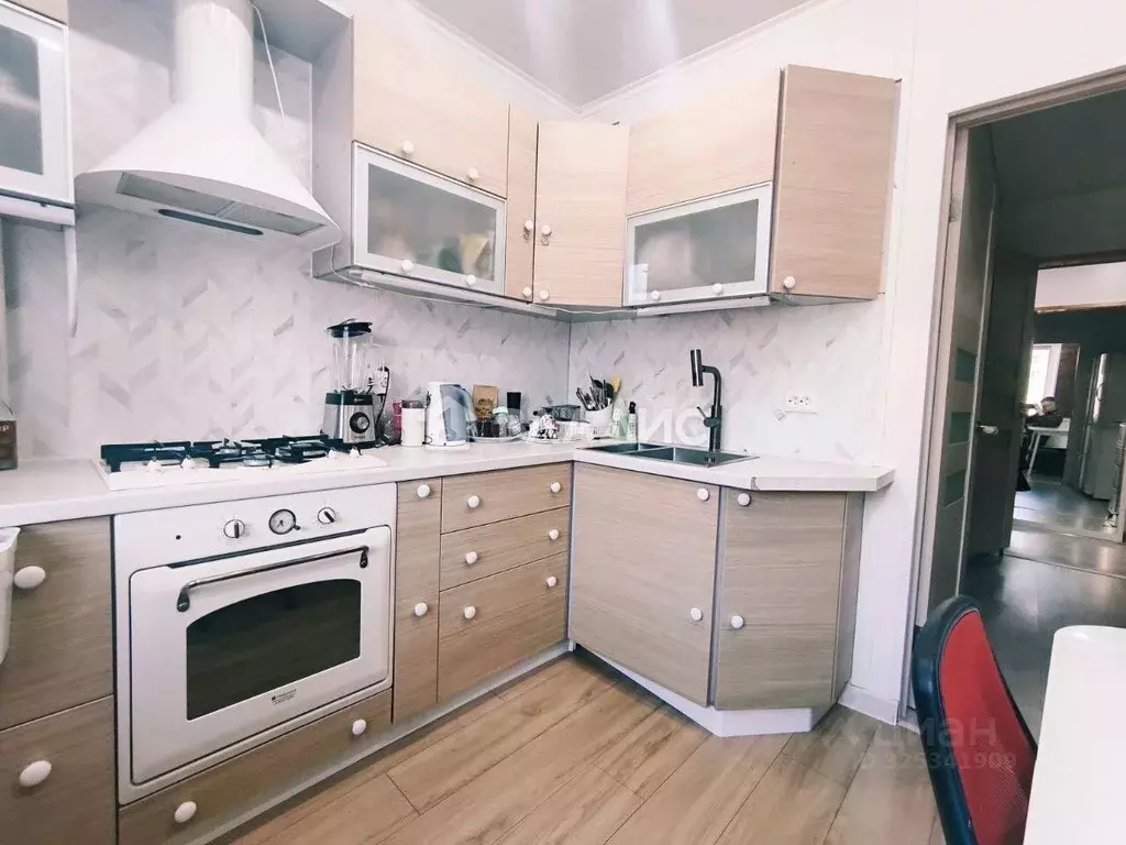 2-к кв. Белгородская область, Белгород бул. Строителей, 45а (51.1 м) - Фото 1