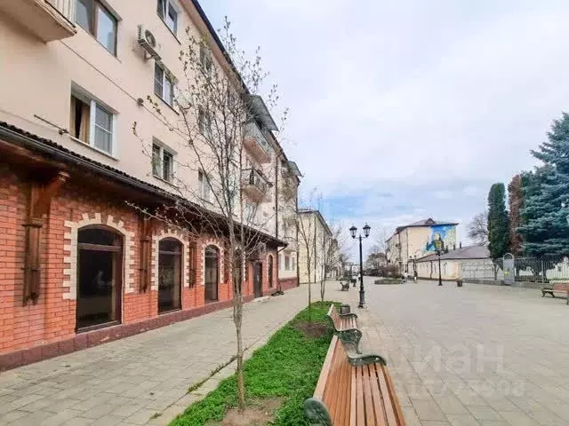 2-к кв. Кабардино-Балкария, Нальчик Кабардинская ул., 7 (41.7 м) - Фото 0