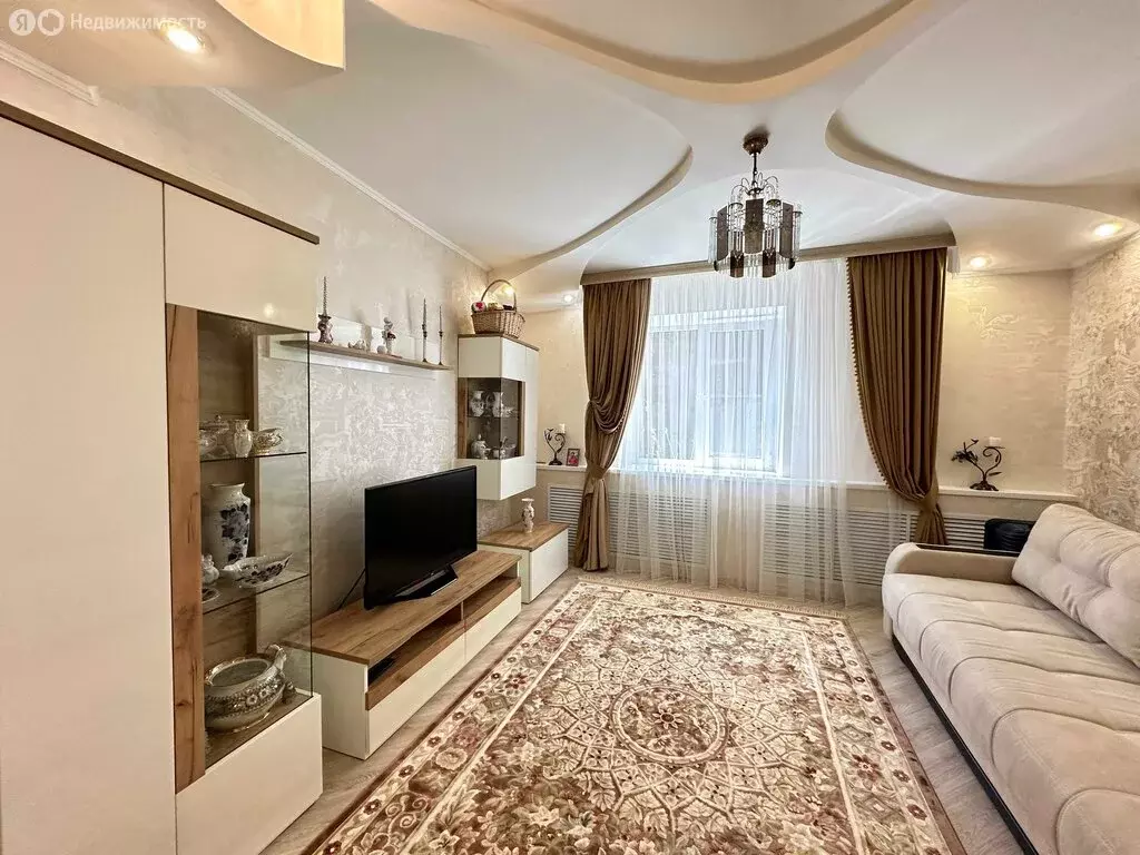 4-комнатная квартира: Кисловодск, Резервуарная улица, 3 (75 м) - Фото 1