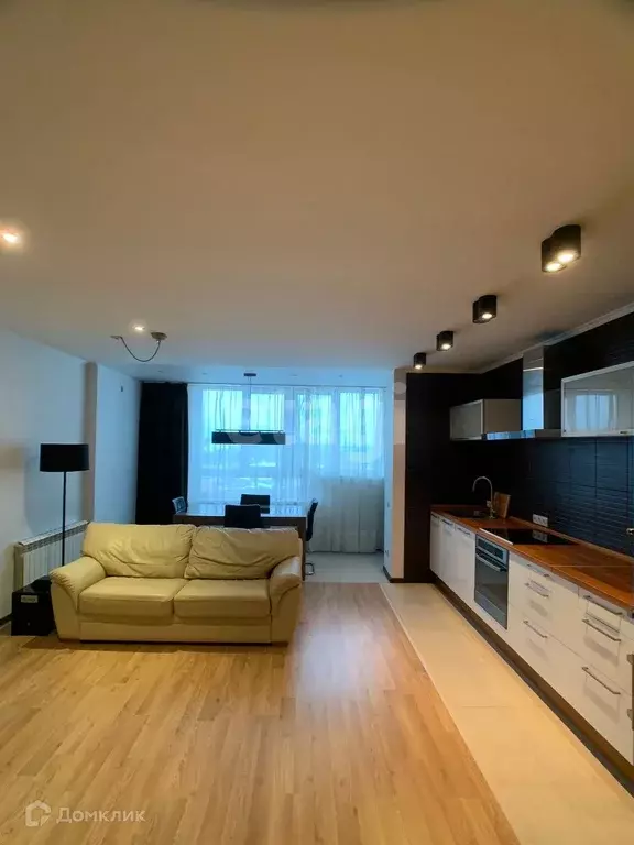 Продаётся 1-к квартира, 57 м - Фото 1