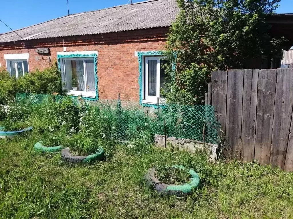 3-к кв. Удмуртия, Сарапульский район, д. Шадрино ул. Мира, 5 (56.0 м) - Фото 1