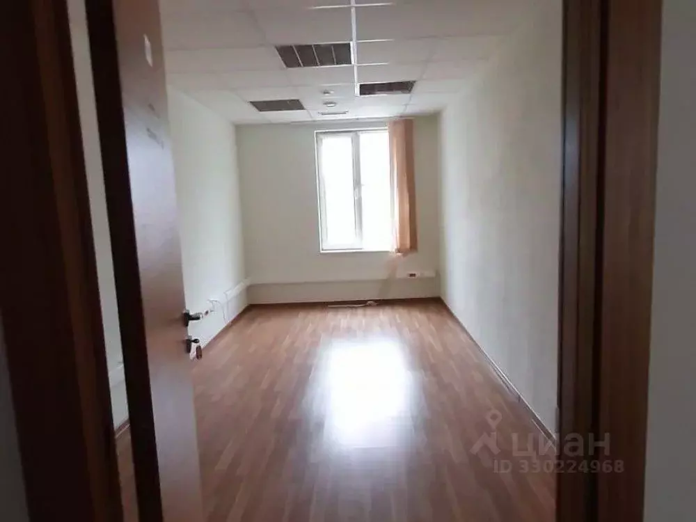 Офис в Москва ул. Остоженка, 28 (248 м) - Фото 1