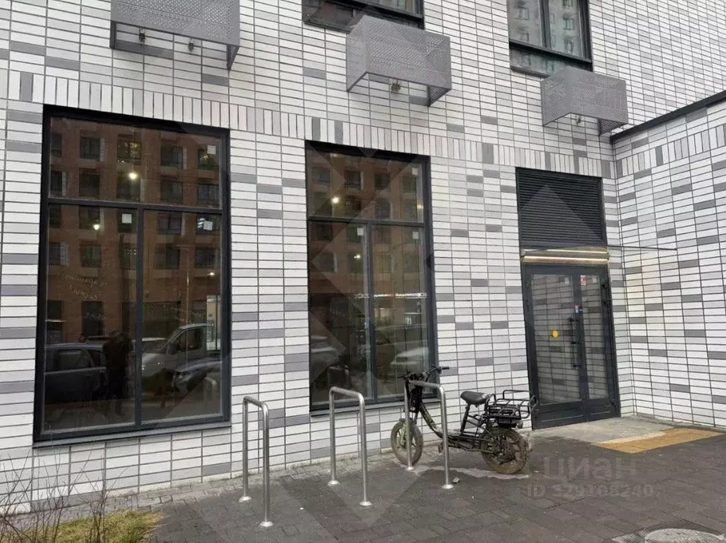 Помещение свободного назначения в Москва Кольская ул., 8к1 (120 м) - Фото 1